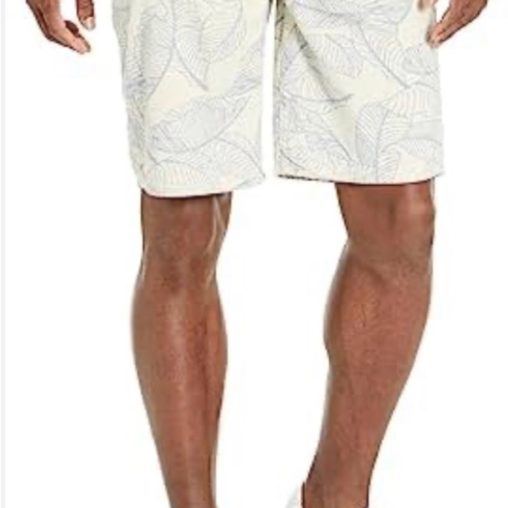 NWT Men's Cream flowers Shorts Boca Classics Size 36